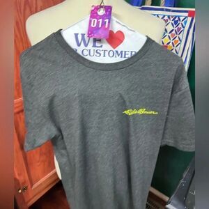 NWOT Eddie Bauer Men’s Medium T-Shirt #011